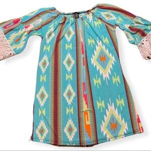 Win Win Aztec Print Half Sleeve Lace Tunic Top Size S-M